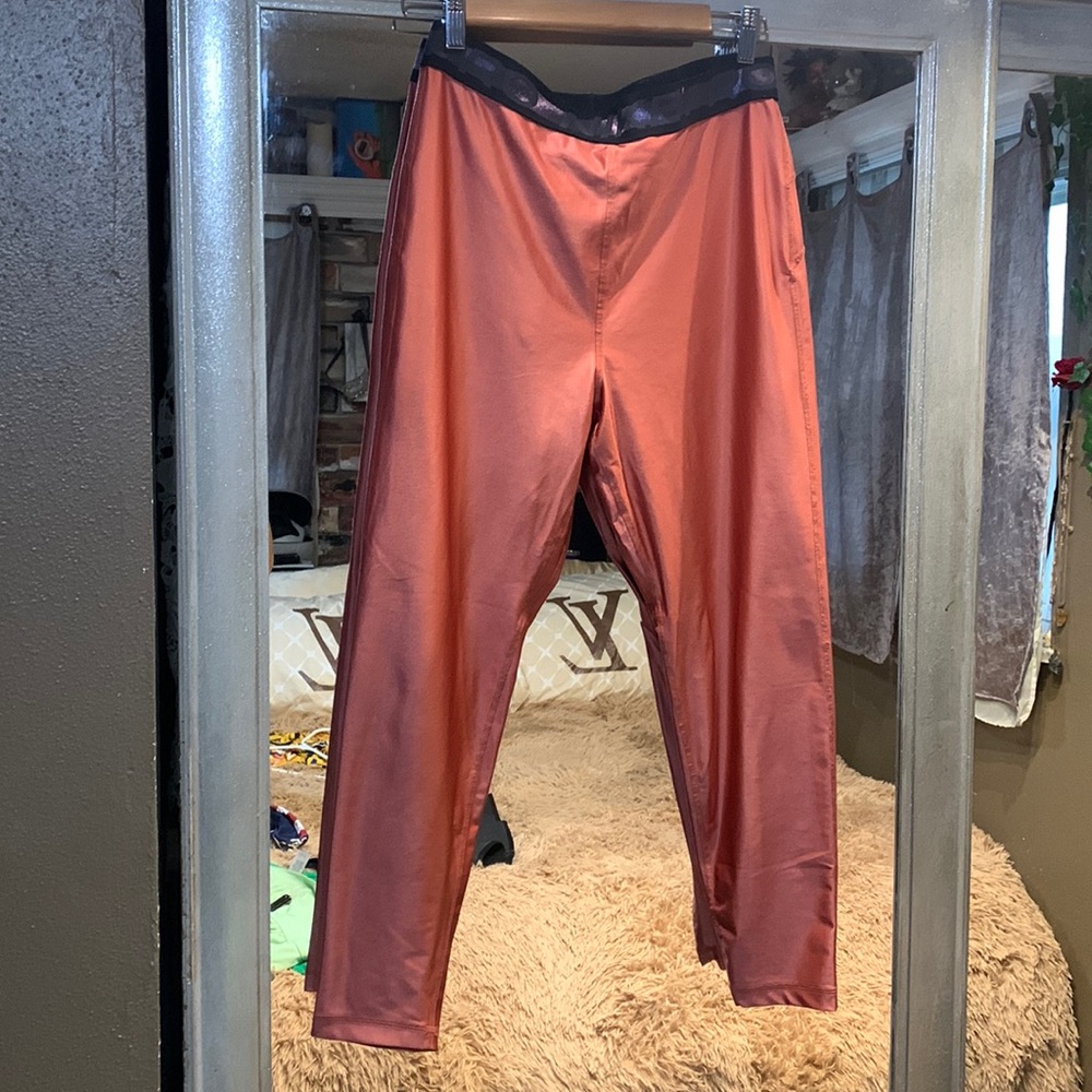 Nike Rose gold leggings shiny